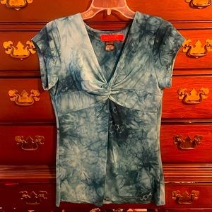 Blue tie dye blouse